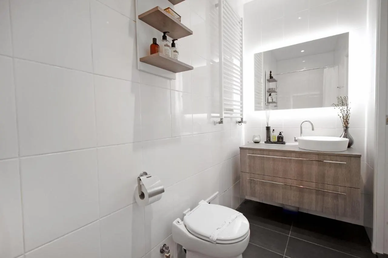 Bed & Breakfast New Monumental Garden View Studio Amsterdam