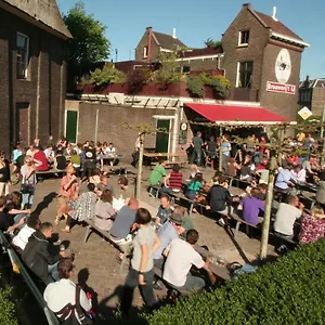 2* Bed and breakfast Romantic Quiet On The Canal