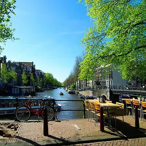 Bed & Breakfast The Mallory, Amsterdam